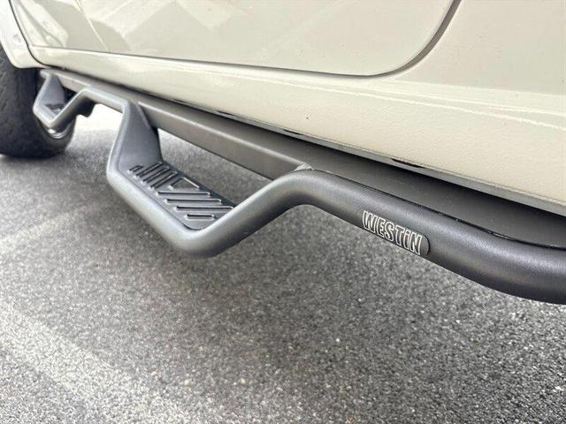 Photo of 2020 Summit White Chevrolet Silverado 1500