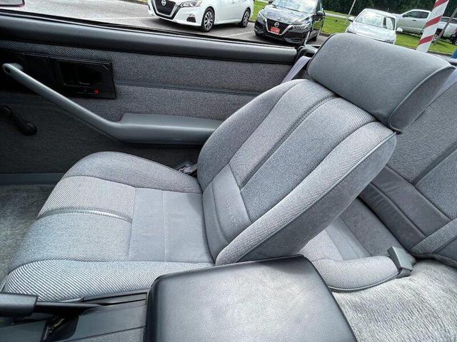 Photo of 1992 Burgundy Chevrolet Camaro