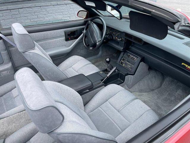 Photo of 1992 Burgundy Chevrolet Camaro