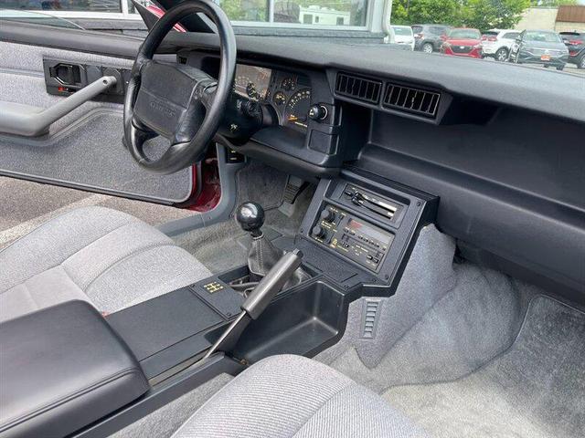 Photo of 1992 Burgundy Chevrolet Camaro