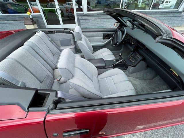 Photo of 1992 Burgundy Chevrolet Camaro