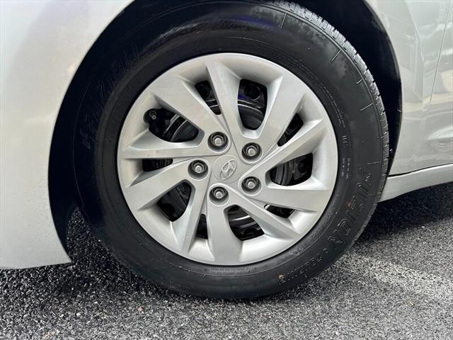 Photo of 2020 Symphony Silver Hyundai ELANTRA