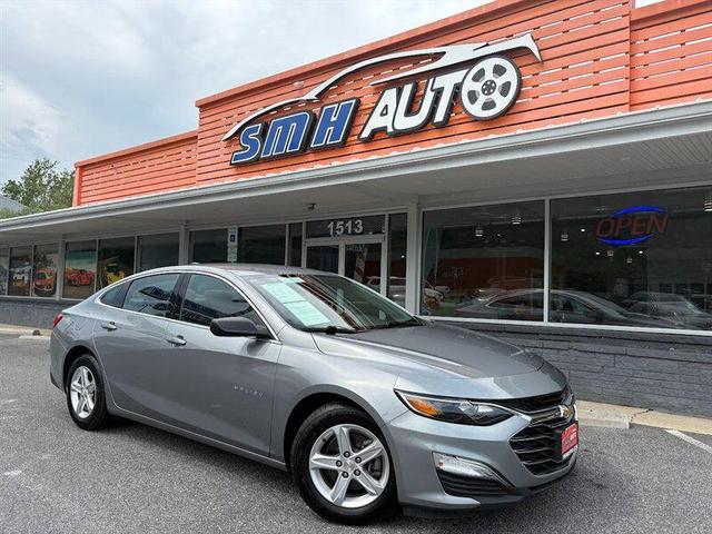 Photo of 2023 Sterling Gray Metallic Chevrolet Malibu