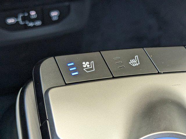 Photo of 2025 Ebony Black Kia EV6