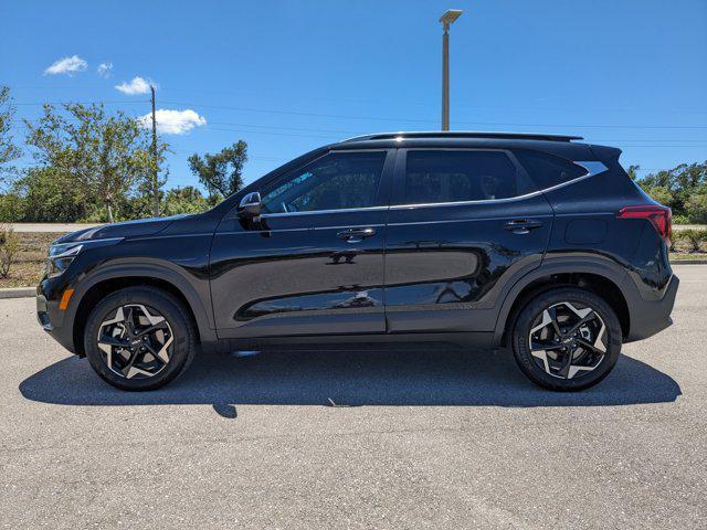 Photo of 2024 Fusion Black Kia Seltos