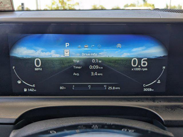 Photo of 2024 Fusion Black Kia Seltos