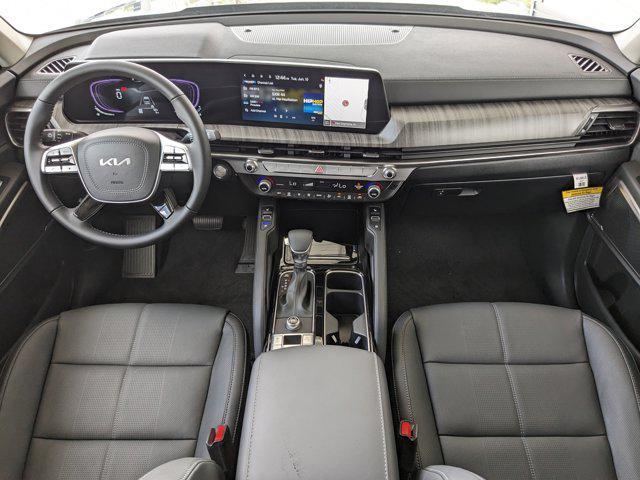 Photo of 2025 Midnight Kia Telluride