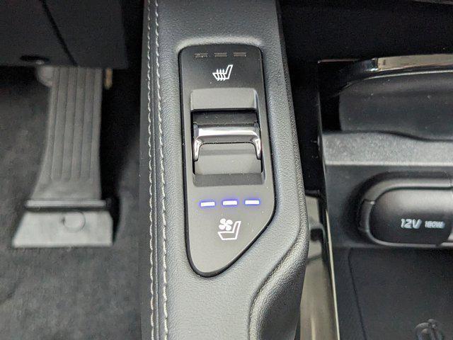 Photo of 2025 Midnight Kia Telluride