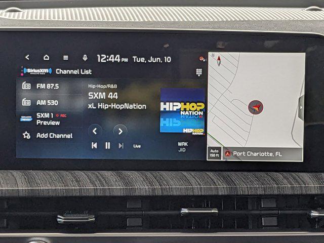 Photo of 2025 Midnight Kia Telluride