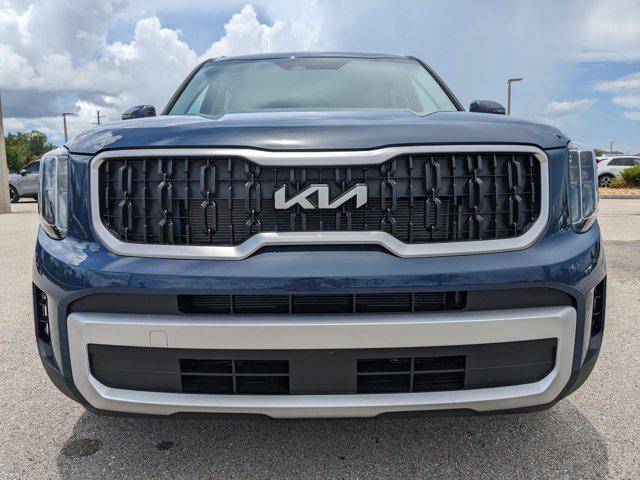 Photo of 2025 Midnight Kia Telluride
