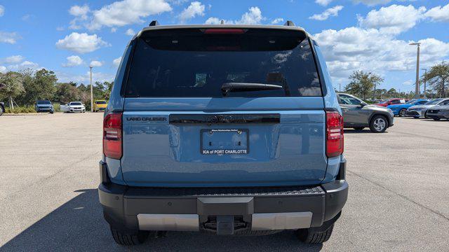 Photo of 2024 Black Toyota Land Cruiser