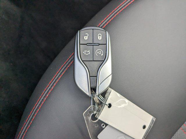 Photo of 2023 Blue Maserati Ghibli