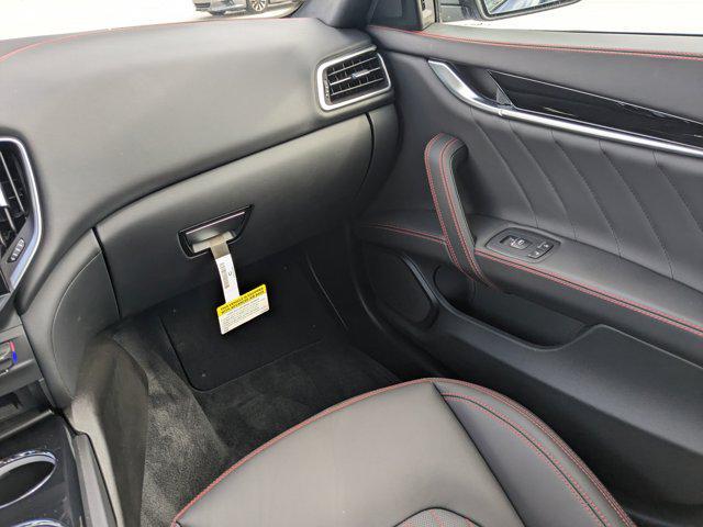 Photo of 2023 Blue Maserati Ghibli