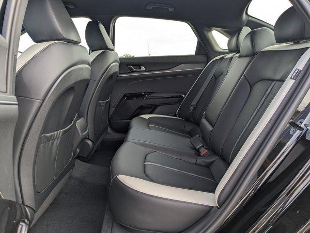 Photo of 2025 Aurora Blue Kia K5
