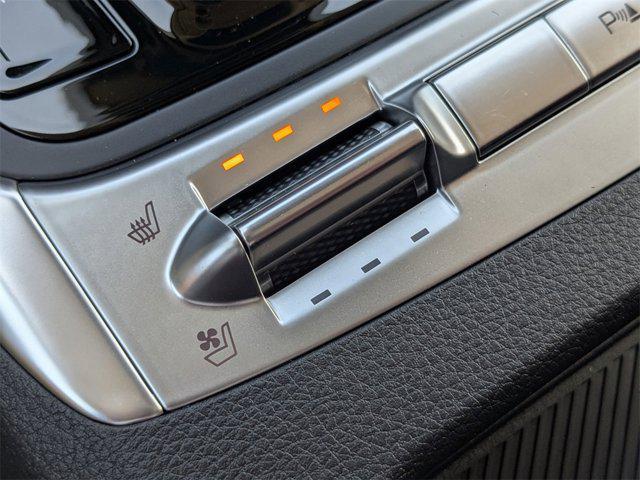 Photo of 2026 Astra Blue Kia Carnival