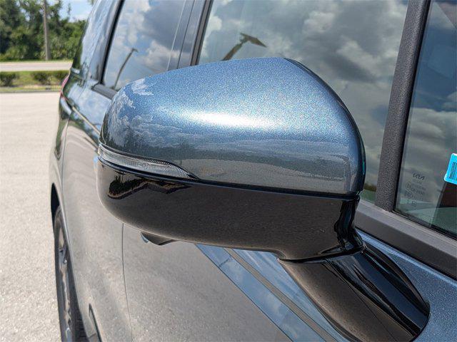 Photo of 2026 Astra Blue Kia Carnival