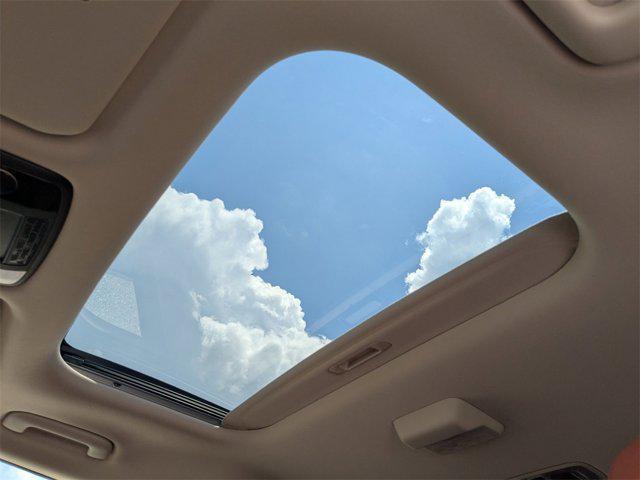 Photo of 2026 Astra Blue Kia Carnival