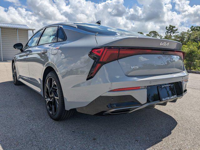 Photo of 2025 Gray Kia K5