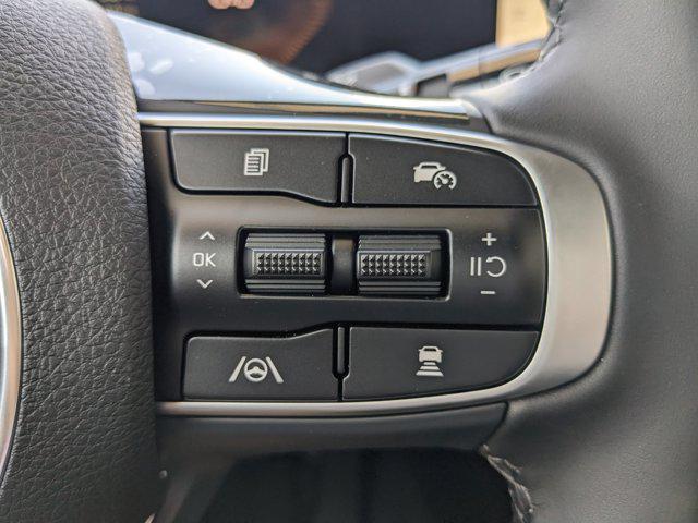 Photo of 2025 Gray Kia K5