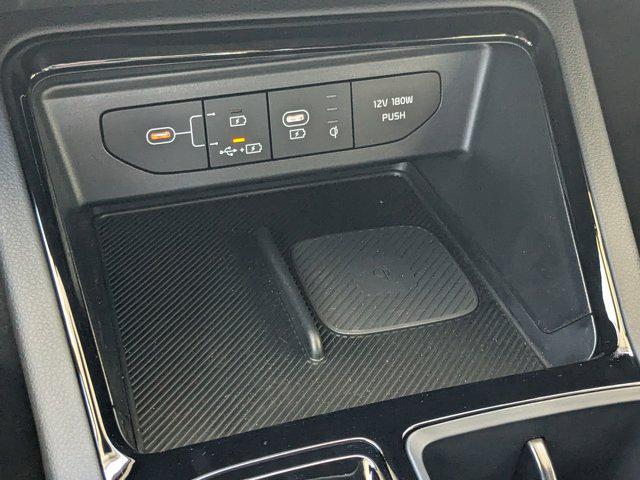 Photo of 2025 Gray Kia K5