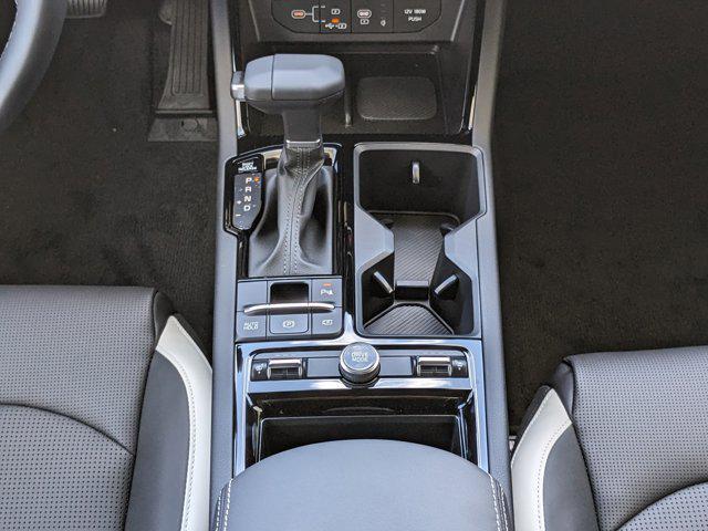 Photo of 2025 Gray Kia K5