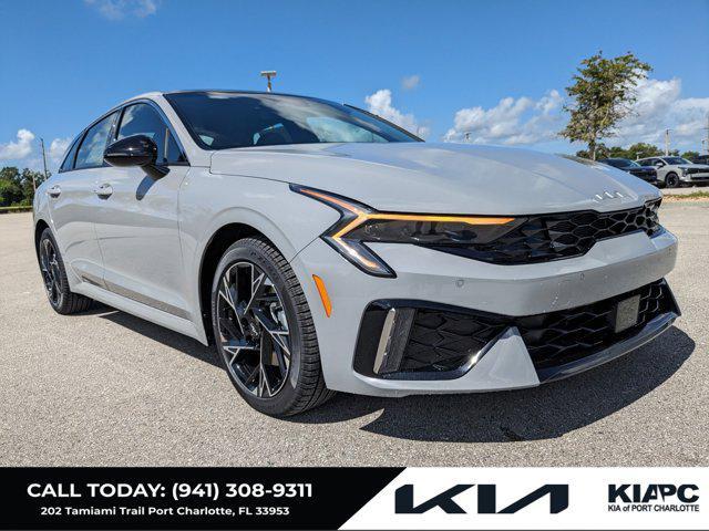Photo of 2025 Gray Kia K5