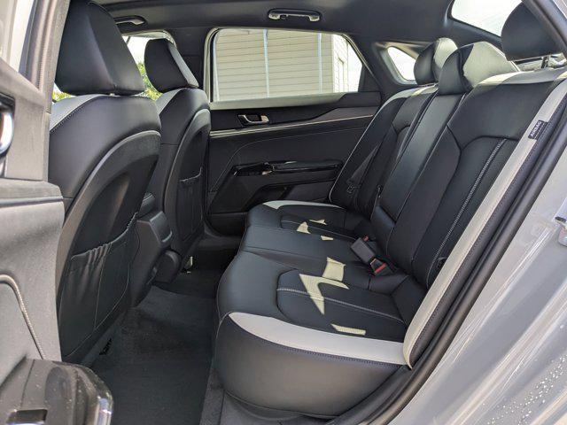 Photo of 2025 Gray Kia K5