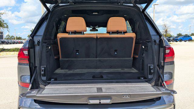 Photo of 2020 Arctic Gray Metallic BMW X7