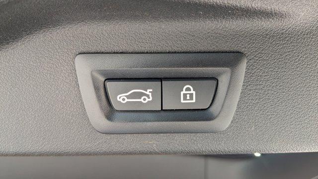 Photo of 2020 Arctic Gray Metallic BMW X7