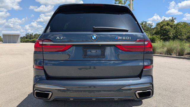Photo of 2020 Arctic Gray Metallic BMW X7