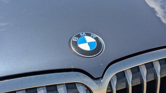 Photo of 2020 Arctic Gray Metallic BMW X7