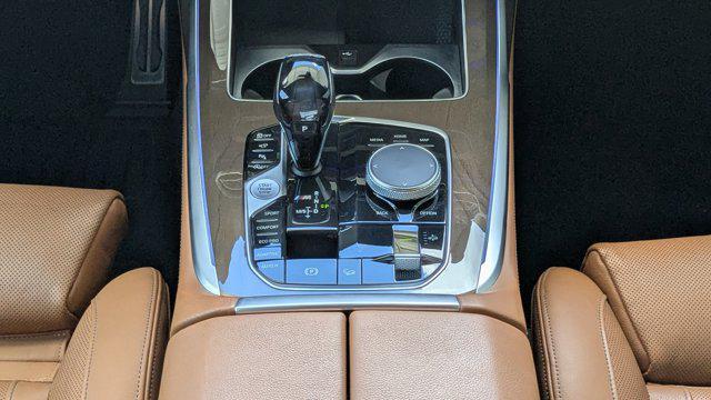 Photo of 2020 Arctic Gray Metallic BMW X7