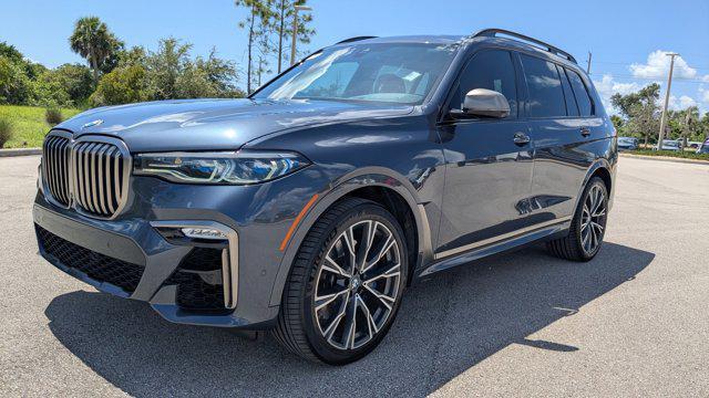 Photo of 2020 Arctic Gray Metallic BMW X7