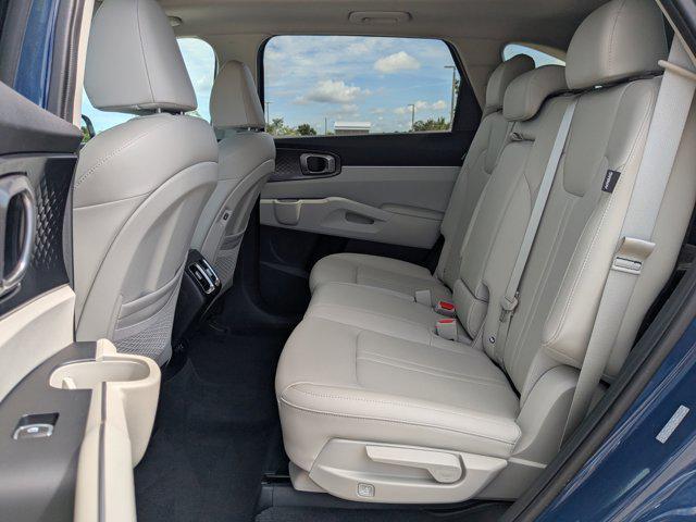 Photo of 2025 Midnight Lake Blue Kia Sorento