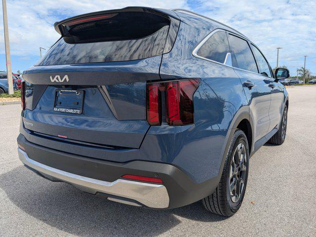 Photo of 2025 Midnight Lake Blue Kia Sorento