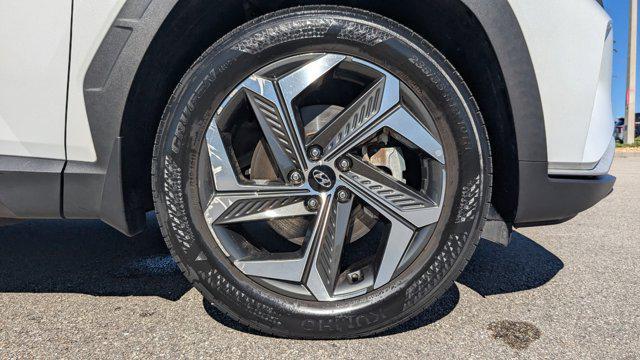 Photo of 2022 Quartz White Hyundai TUCSON