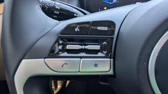 Photo of 2022 Quartz White Hyundai TUCSON