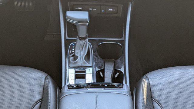 Photo of 2022 Quartz White Hyundai TUCSON