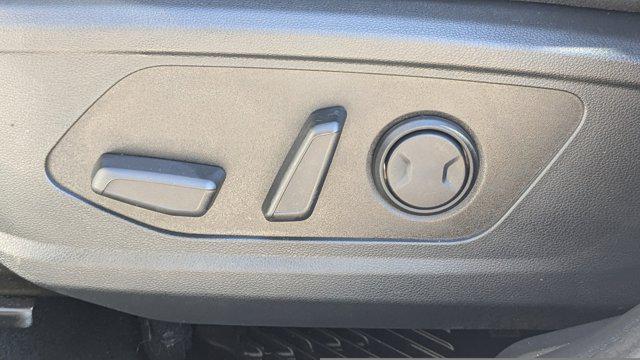 Photo of 2022 Quartz White Hyundai TUCSON