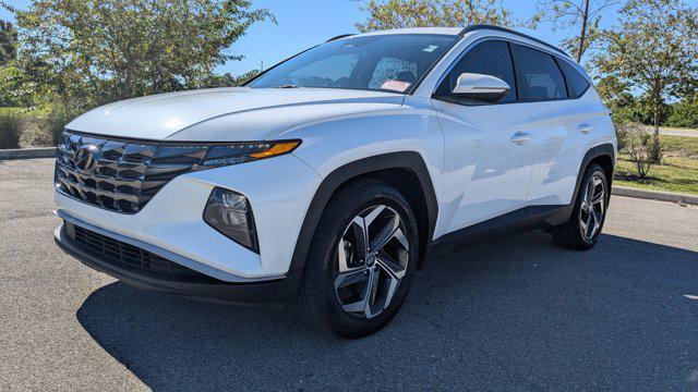 Photo of 2022 Quartz White Hyundai TUCSON