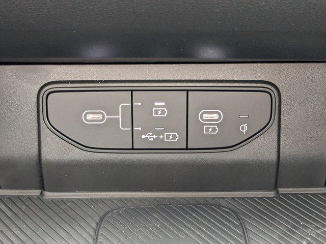 Photo of 2026 Panthera Metal Kia Sportage
