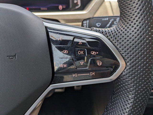 Photo of 2023 Opal White Volkswagen Tiguan