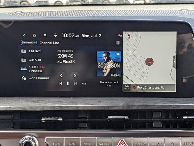 Photo of 2025 Green Kia Telluride
