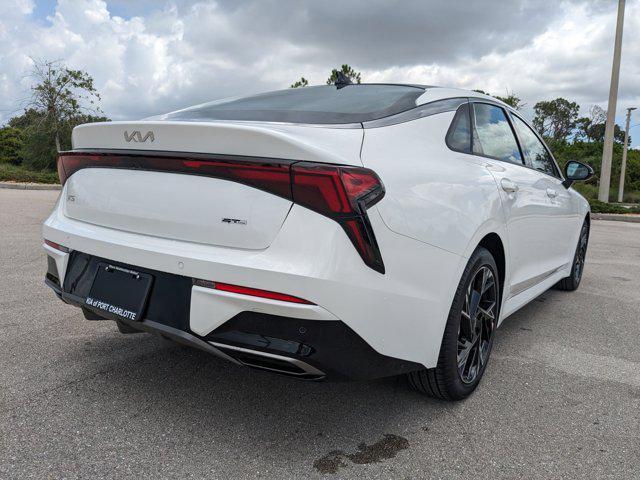 Photo of 2025 White Pearl Kia K5