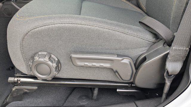 Photo of 2024 Silver Zynith Clearcoat Jeep Gladiator