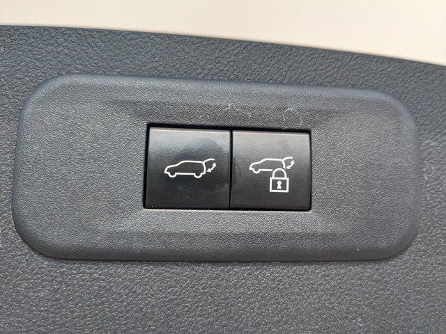 Photo of 2022 White Pearl Lexus NX 350h
