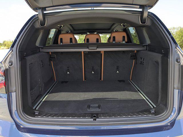 Photo of 2022 Phytonic Blue Metallic BMW X3