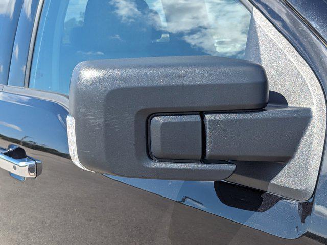 Photo of 2022 Agate Black Metallic Ford F-150