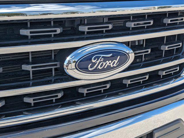 Photo of 2022 Agate Black Metallic Ford F-150