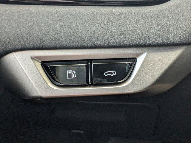 Photo of 2025 Eminent White Pearl Lexus RX 350